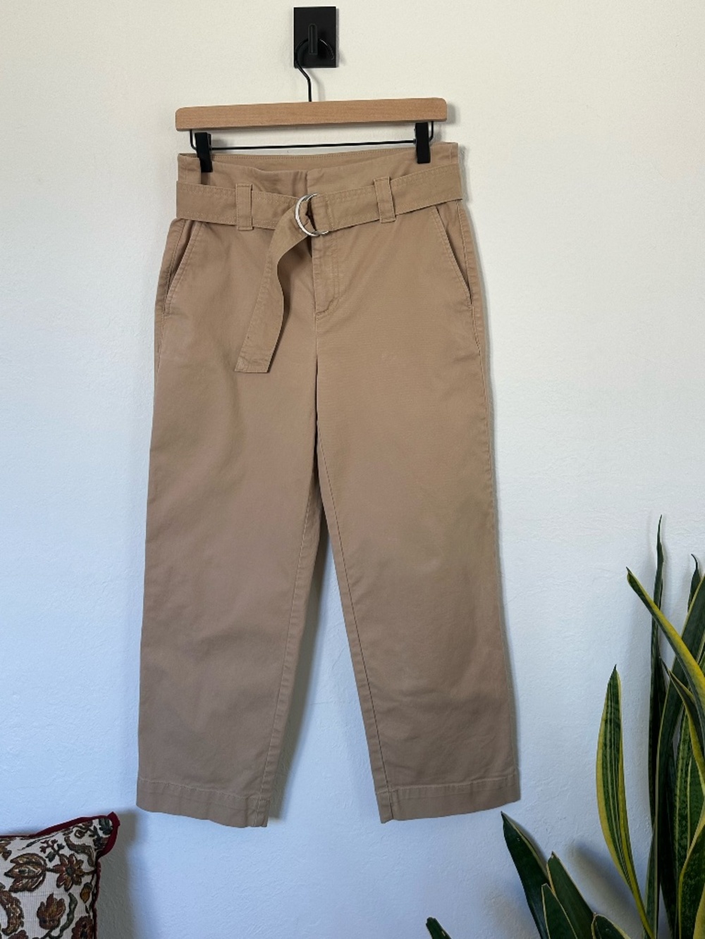 LOFT Belted Wide Leg Crop Pants 6P Tan Khaki D Ring Buckle